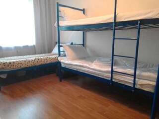 Хостелы Apartments Киев Спальное место на двухъярусной кровати в общем номере для мужчин-2